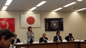 挨拶の目黒農林水産部長