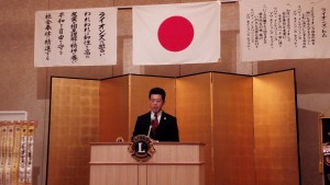 会長の本間ライオン