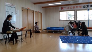 うたに合わせて身体調和の実践