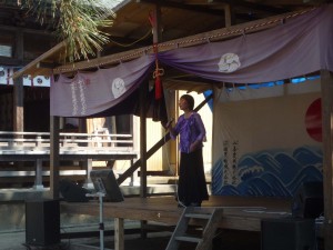 ここでは奉納カラオケが