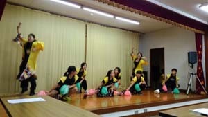 地元よさこいチームも