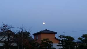 昨日１６時４０分頃のスーパームーン